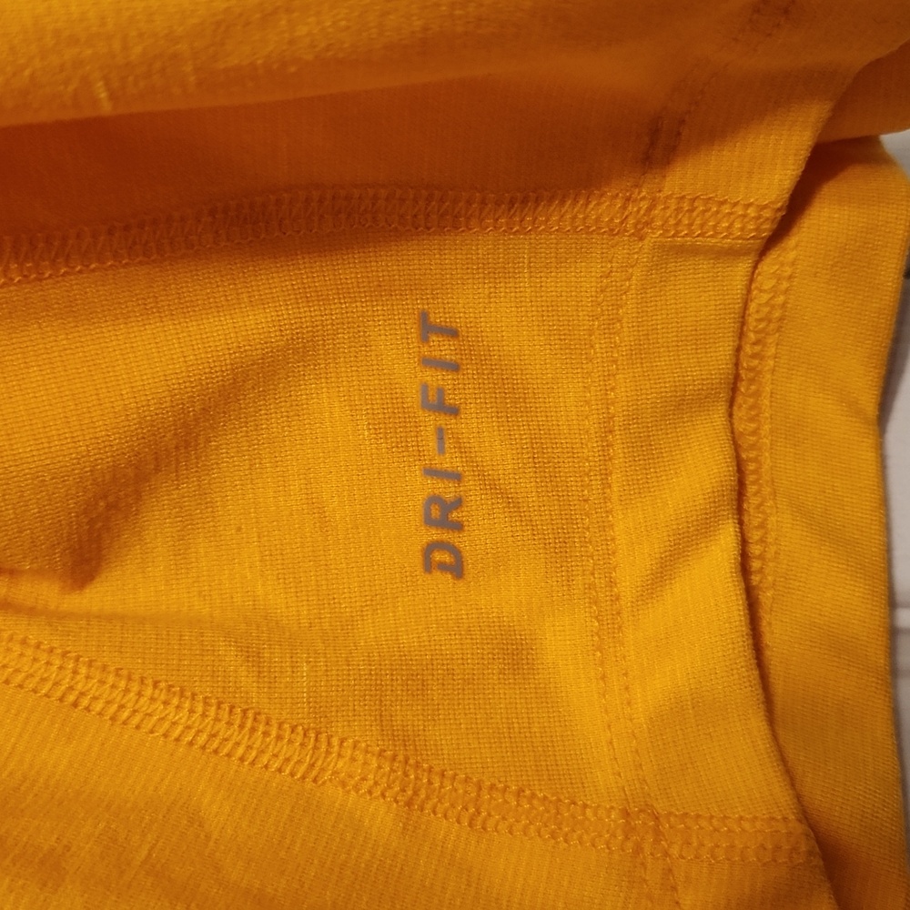 Nike Michigan Yellow Quarter-Zip Pullover - Picture 5 of 9